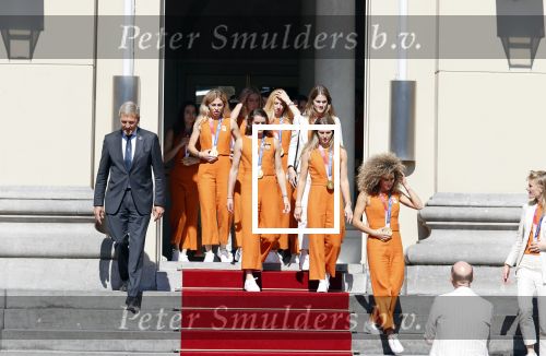 Den Haag 10 augustus 2021
Koning Willem Alexander en Koningin Maxima ontvangen op paleis noordeinde alle medaillewinnaars van de Olympische spelen in Tokyo. oa Sifan Hassan Harrie Lavreysen  Kiran Badloe Annemiek v d Vleuten Niek Kimmann Shanne Braspennincx Abdi Nageeye Jeffrey Hoogland Gabriella Schloesser Steve Wijler Arno Kamminga Sharon v Rouwendaal Tom Dumoulin Anouk Vetter Femke Bol Nouchka Fontijn Merel Smulders Sanne v Dijke Maikel v d Vleuten Kirsten Wild Annemiek Bekkering Annette Duetz Emma Oosterwegel Marit Bouwmeester Anna v d Breggen Roy v d Berg , heren 4 roeien , dames 2 roeien, heren 4x 400m  en het nederlands dames hockeyteam .Ook chef de Mission Pieter v d Hoogenband is er natuurlijk bij .