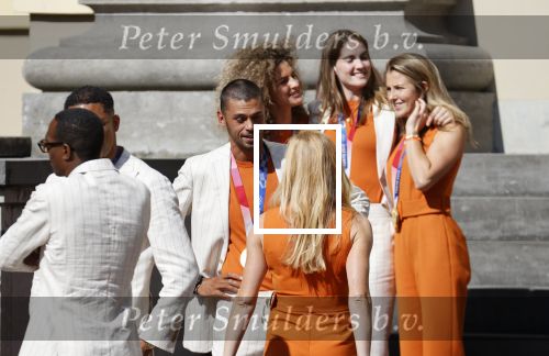 Den Haag 10 augustus 2021
Koning Willem Alexander en Koningin Maxima ontvangen op paleis noordeinde alle medaillewinnaars van de Olympische spelen in Tokyo. oa Sifan Hassan Harrie Lavreysen  Kiran Badloe Annemiek v d Vleuten Niek Kimmann Shanne Braspennincx Abdi Nageeye Jeffrey Hoogland Gabriella Schloesser Steve Wijler Arno Kamminga Sharon v Rouwendaal Tom Dumoulin Anouk Vetter Femke Bol Nouchka Fontijn Merel Smulders Sanne v Dijke Maikel v d Vleuten Kirsten Wild Annemiek Bekkering Annette Duetz Emma Oosterwegel Marit Bouwmeester Anna v d Breggen Roy v d Berg , heren 4 roeien , dames 2 roeien, heren 4x 400m  en het nederlands dames hockeyteam .Ook chef de Mission Pieter v d Hoogenband is er natuurlijk bij .
