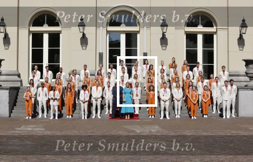 Den Haag 10 augustus 2021
Koning Willem Alexander en Koningin Maxima ontvangen op paleis noordeinde alle medaillewinnaars van de Olympische spelen in Tokyo. oa Sifan Hassan Harrie Lavreysen  Kiran Badloe Annemiek v d Vleuten Niek Kimmann Shanne Braspennincx Abdi Nageeye Jeffrey Hoogland Gabriella Schloesser Steve Wijler Arno Kamminga Sharon v Rouwendaal Tom Dumoulin Anouk Vetter Femke Bol Nouchka Fontijn Merel Smulders Sanne v Dijke Maikel v d Vleuten Kirsten Wild Annemiek Bekkering Annette Duetz Emma Oosterwegel Marit Bouwmeester Anna v d Breggen Roy v d Berg , heren 4 roeien , dames 2 roeien, heren 4x 400m  en het nederlands dames hockeyteam .Ook chef de Mission Pieter v d Hoogenband is er natuurlijk bij .