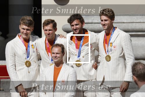 Den Haag 10 augustus 2021
Koning Willem Alexander en Koningin Maxima ontvangen op paleis noordeinde alle medaillewinnaars van de Olympische spelen in Tokyo. oa Sifan Hassan Harrie Lavreysen  Kiran Badloe Annemiek v d Vleuten Niek Kimmann Shanne Braspennincx Abdi Nageeye Jeffrey Hoogland Gabriella Schloesser Steve Wijler Arno Kamminga Sharon v Rouwendaal Tom Dumoulin Anouk Vetter Femke Bol Nouchka Fontijn Merel Smulders Sanne v Dijke Maikel v d Vleuten Kirsten Wild Annemiek Bekkering Annette Duetz Emma Oosterwegel Marit Bouwmeester Anna v d Breggen Roy v d Berg , heren 4 roeien , dames 2 roeien, heren 4x 400m  en het nederlands dames hockeyteam .Ook chef de Mission Pieter v d Hoogenband is er natuurlijk bij .