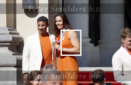 Den Haag 10 augustus 2021
Koning Willem Alexander en Koningin Maxima ontvangen op paleis noordeinde alle medaillewinnaars van de Olympische spelen in Tokyo. oa Sifan Hassan Harrie Lavreysen  Kiran Badloe Annemiek v d Vleuten Niek Kimmann Shanne Braspennincx Abdi Nageeye Jeffrey Hoogland Gabriella Schloesser Steve Wijler Arno Kamminga Sharon v Rouwendaal Tom Dumoulin Anouk Vetter Femke Bol Nouchka Fontijn Merel Smulders Sanne v Dijke Maikel v d Vleuten Kirsten Wild Annemiek Bekkering Annette Duetz Emma Oosterwegel Marit Bouwmeester Anna v d Breggen Roy v d Berg , heren 4 roeien , dames 2 roeien, heren 4x 400m  en het nederlands dames hockeyteam .Ook chef de Mission Pieter v d Hoogenband is er natuurlijk bij .