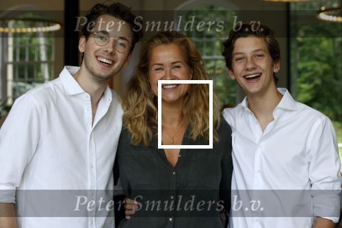 Leersum 26 augustus 2021
Expositie Paulien Huizinga bij Parc Broekhuizen . paulien met haar zoons Paul en Pieter