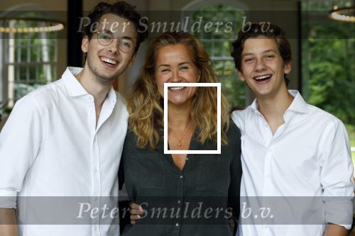 Leersum 26 augustus 2021
Expositie Paulien Huizinga bij Parc Broekhuizen . paulien met haar zoons Paul en Pieter