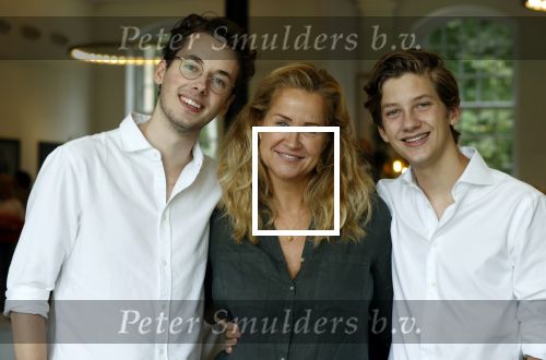 Leersum 26 augustus 2021
Expositie Paulien Huizinga bij Parc Broekhuizen . paulien met haar zoons Paul en Pieter