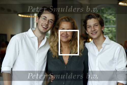 Leersum 26 augustus 2021
Expositie Paulien Huizinga bij Parc Broekhuizen . paulien met haar zoons Paul en Pieter