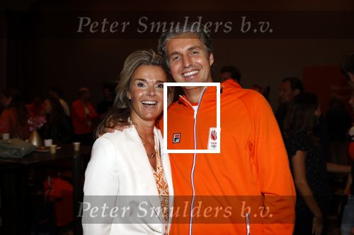 Schiphol 9 augustus 2021
Pieter v d Hoogenband met zijn vrouw Marie Jose bij aankomst op schiphol.