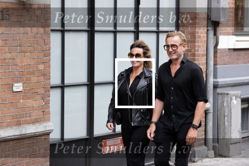 Amsterdam 26 augustus 2021
Prins Bernhard en Prinses Annette  op straat in het centrum van Amsterdam.