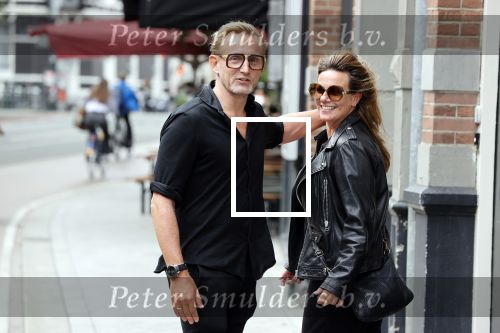 Amsterdam 26 augustus 2021
Prins Bernhard en Prinses Annette  op straat in het centrum van Amsterdam.