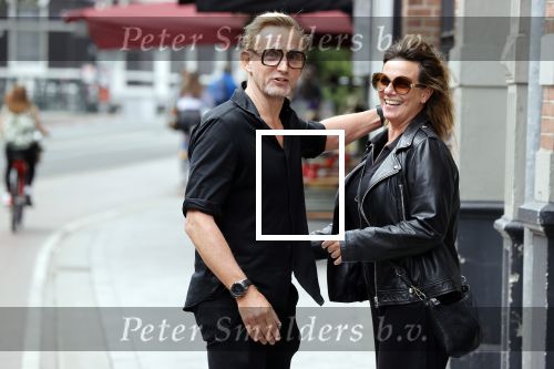 Amsterdam 26 augustus 2021
Prins Bernhard en Prinses Annette  op straat in het centrum van Amsterdam.