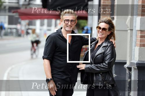Amsterdam 26 augustus 2021
Prins Bernhard en Prinses Annette  op straat in het centrum van Amsterdam.