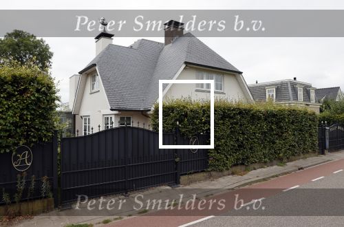 Breukeleveen 31 aqugustus 2021
Prins Maurits en Prinses Marilene hebben een nieuw huis / villa aan de loosdrechtse plassen gekocht. Prinses mabel woont 100 meter bij ze vandaan.