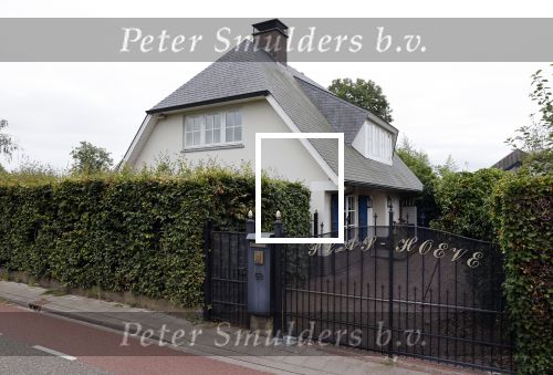 Breukeleveen 31 aqugustus 2021
Prins Maurits en Prinses Marilene hebben een nieuw huis / villa aan de loosdrechtse plassen gekocht. Prinses mabel woont 100 meter bij ze vandaan.