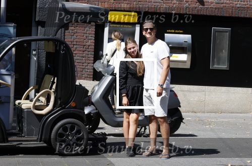 Amsterdam 15 augustus 2021 
Quincy Schellevis met zijn dochter Bobby en hun Biro