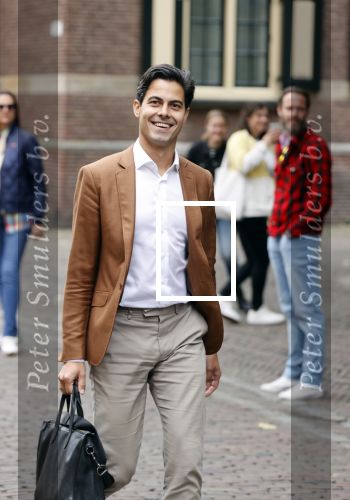 Den Haag 31 augustus 2021
Mark Rutte , Wopke Hoekstra Lillianne Ploumen Jesse Klaver Sigrid Kaag Gert Jan Segers en Rob Jetten op gesprek bij Mariette Hamer ivm vormen van nieuwe regering op het binnenhof.