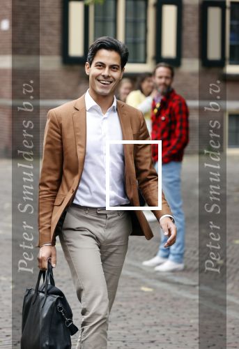 Den Haag 31 augustus 2021
Mark Rutte , Wopke Hoekstra Lillianne Ploumen Jesse Klaver Sigrid Kaag Gert Jan Segers en Rob Jetten op gesprek bij Mariette Hamer ivm vormen van nieuwe regering op het binnenhof.