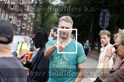 Amsterdam 21 augustus 2021
Demonstratie Mute us in amsterdam . Er zijn meerdere djs aanwezig zoals Sunnery James Ryan Marciano Ronald Molendijk Fred v Leer Sidney Brandeis en Menno Kohler.