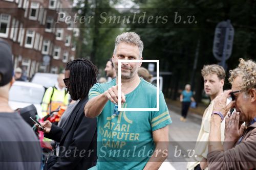 Amsterdam 21 augustus 2021
Demonstratie Mute us in amsterdam . Er zijn meerdere djs aanwezig zoals Sunnery James Ryan Marciano Ronald Molendijk Fred v Leer Sidney Brandeis en Menno Kohler.