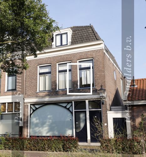 Weesp 9 augustus 2021
Sara Kroos heeft haar huis verkocht.