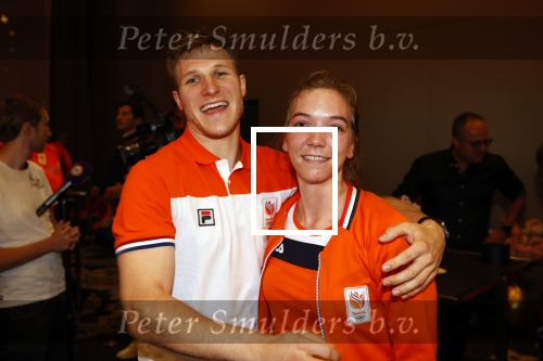 Schiphol 9 augustus 2021
Aankomst olympische sporters op schiphol in hotel Hilton. Shanne Braspennincx met vriend Jeffrey Hoogland