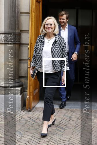 Den Haag 31 augustus 2021
Mark Rutte , Wopke Hoekstra Lillianne Ploumen Jesse Klaver Sigrid Kaag Gert Jan Segers en Rob Jetten op gesprek bij Mariette Hamer ivm vormen van nieuwe regering op het binnenhof.