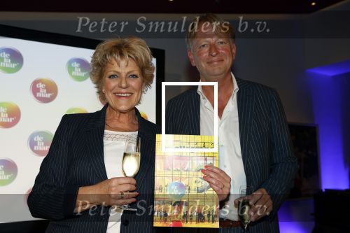 Amsterdam 26 augustus 2021
Presentatie magazine van het DeLaMar theater . Joop v d Ende geeft toespraak . Simone Kleinsma kreeg het eerste exemplaar.