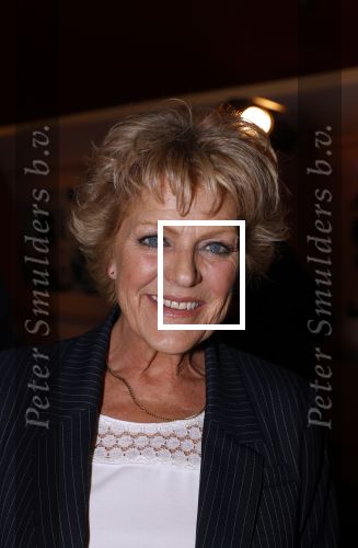 Amsterdam 26 augustus 2021
Presentatie magazine van het DeLaMar theater . Joop v d Ende geeft toespraak . Simone Kleinsma kreeg het eerste exemplaar.