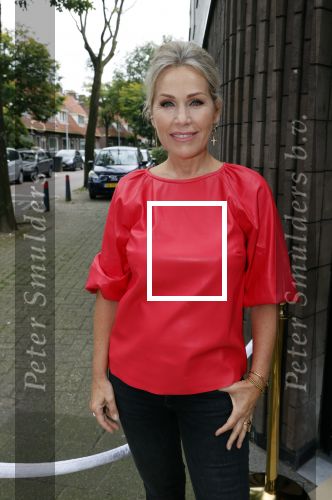 Hilversum 31 augustus 2021
Presentatie kledinglijn Lonneke Nooteboom in samenwerking met Shoeby. Tanja Jess