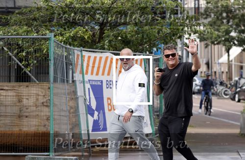 Amsterdam 28 augustus 2021
Wolter Kroes met goede Richard wandelend door Amsterdam.
