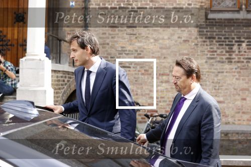 Den Haag 31 augustus 2021
Mark Rutte , Wopke Hoekstra Lillianne Ploumen Jesse Klaver Sigrid Kaag Gert Jan Segers en Rob Jetten op gesprek bij Mariette Hamer ivm vormen van nieuwe regering op het binnenhof.