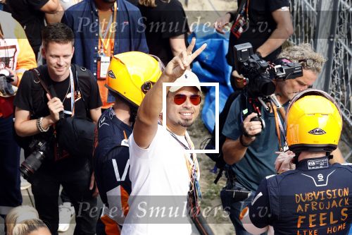 Zandvoort 4 september 2022
Afrojack ( Nick v d Wall) draait op de nederlandse F1 Grand Prix op circuit Zandvoort.