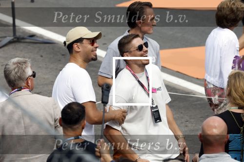 Zandvoort 4 september 2022
Afrojack ( Nick v d Wall) draait op de nederlandse F1 Grand Prix op circuit Zandvoort.
 Afrojack en Rico Verhoeven
