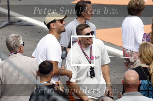 Zandvoort 4 september 2022
Afrojack ( Nick v d Wall) draait op de nederlandse F1 Grand Prix op circuit Zandvoort.
 Afrojack en Rico Verhoeven