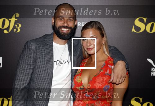 Amsterdam 5 september 2022
Premere Soof 3 in Tuschinski. Amber Delil met partner