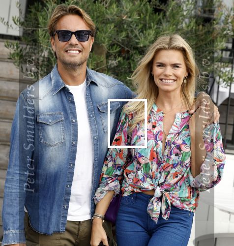 Amsterdam 14 september 2022
Uitreiking Fabulous mama awards bij George Marina .
Bas Smit kwam met zijn zus Marielle Smit en zijn vrouw Nicolette v Dam