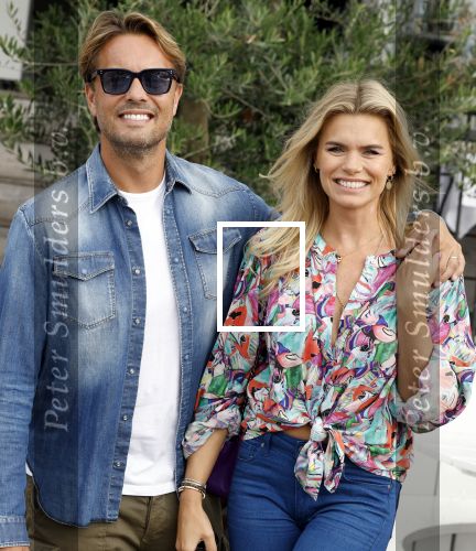 Amsterdam 14 september 2022
Uitreiking Fabulous mama awards bij George Marina .
Bas Smit kwam met zijn zus Marielle Smit en zijn vrouw Nicolette v Dam