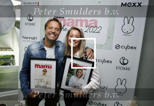 Amsterdam 14 september 2022
Uitreiking Fabulous mama awards bij George Marina .
Bas Smit kwam met zijn zus Marielle Smit en zijn vrouw Nicolette v Dam