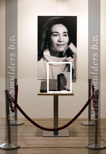 Hilversum 28 maart 2022
Presentatie boek en munt van Bibian Mentel. Haar man Edwin Spee kwam met zijn vriendin Mandy.