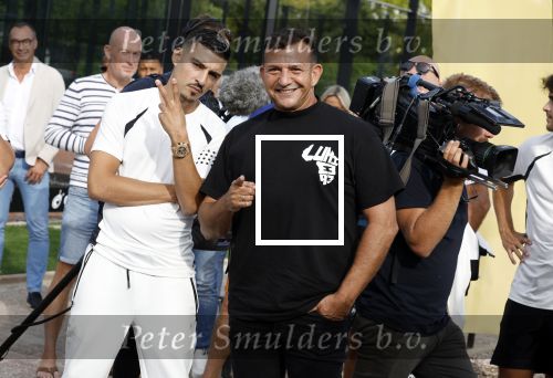 Capelle aan de IJssel 7 september 2022
Presentatie kleinglijn voor Padel van Robin van Persie en zijn vrouw Bouchra v Persie. Boef en Najib Amhali