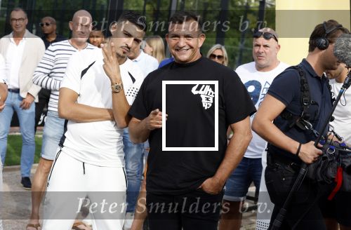 Capelle aan de IJssel 7 september 2022
Presentatie kleinglijn voor Padel van Robin van Persie en zijn vrouw Bouchra v Persie. Boef en Najib Amhali