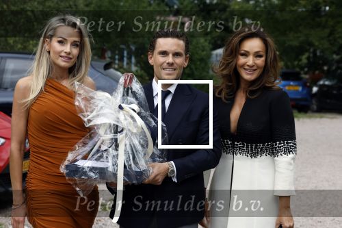 Amsterdam 15 september 2022
Kimberley Klaver en Michel v d Bergh trouwen bij het rijk van de keizer . Ze trouwen in de openlucht. daniel v Zweden met zijn vrouw Stevie en...