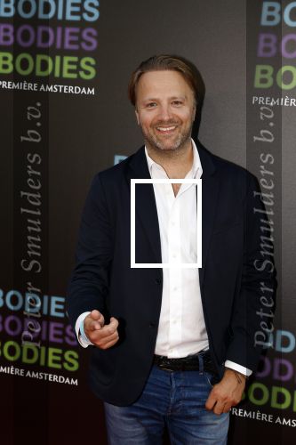 Amsterdam 24 augustus 2022
Premiere Bodies Bodies Bosies van Halina Reijn in Tuschinski . Frank Hollywood met partner