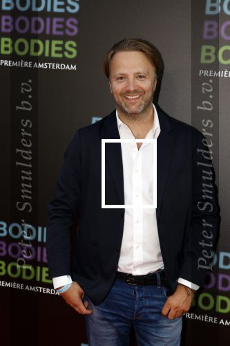 Amsterdam 24 augustus 2022
Premiere Bodies Bodies Bosies van Halina Reijn in Tuschinski . Frank Hollywood met partner