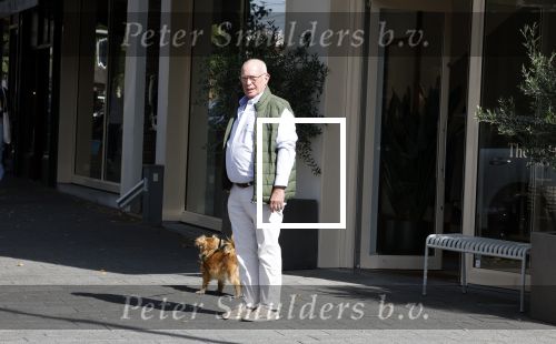 Amsterdam 12 september 2022
Frans Mulder met zijn hond in amsterdam zuid