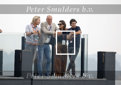 Zandvoort 4 september 2022
Nederlandse F1 Grand Prix op circuit Zandvoort.
Frits v Eerd met zijn vrouw en zoon