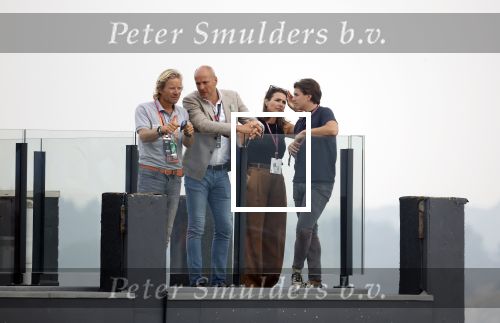 Zandvoort 4 september 2022
Nederlandse F1 Grand Prix op circuit Zandvoort.
Frits v Eerd met zijn vrouw en zoon