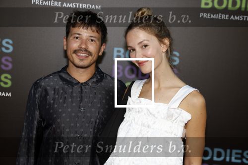 Amsterdam 24 augustus 2022
Premiere Bodies Bodies Bosies van Halina Reijn in Tuschinski . Geza Weisz met vriendin