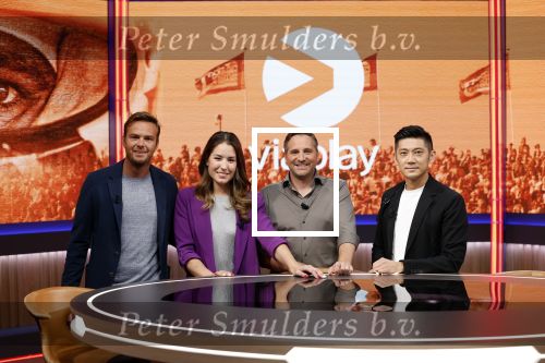 Hilversum 26 augustus 2022
Perspresentatie Viaplay met oa Amber Brantsen Christijan Albers Giedo v d Garde Sebastiaan Bleekemolen en Allard Kalff en Ho Pin Tung