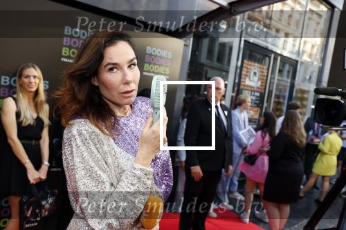 Amsterdam 24 augustus 2022
Oremiere Bodies Bodies Bosies van Halina Reijn in Tuschinski . `Halina en haar hartsvriendin Carice v Houten