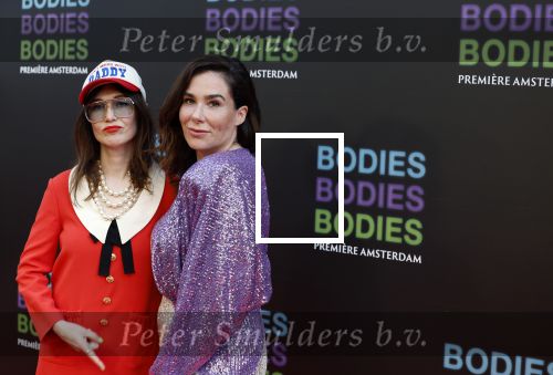 Amsterdam 24 augustus 2022
Oremiere Bodies Bodies Bosies van Halina Reijn in Tuschinski . `Halina en haar hartsvriendin Carice v Houten