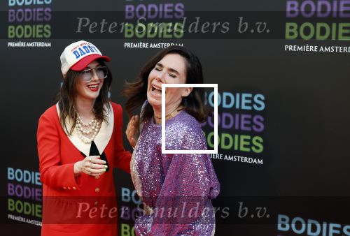 Amsterdam 24 augustus 2022
Oremiere Bodies Bodies Bosies van Halina Reijn in Tuschinski . `Halina en haar hartsvriendin Carice v Houten